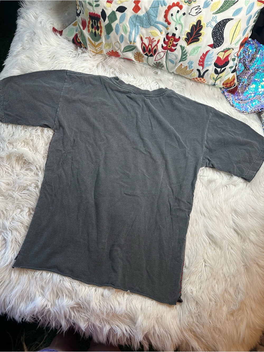 MyDyer.Com • Motley Crue Vintage 2000s Dr Feel Good Band Tee - Picture 4 of 16